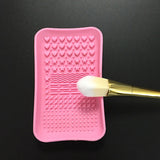 1Pcs Makeup Brush Cleaning Mat Wearable Silicone Scrubber Board Cosmetics Makeup Brush Cleaner Pad Make-up Beauty Tools